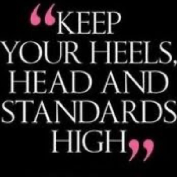 MAKE ME AN OFFER. I’LL ACCEPT or NEGOTIATE 🛍 - Picture 2 of 2